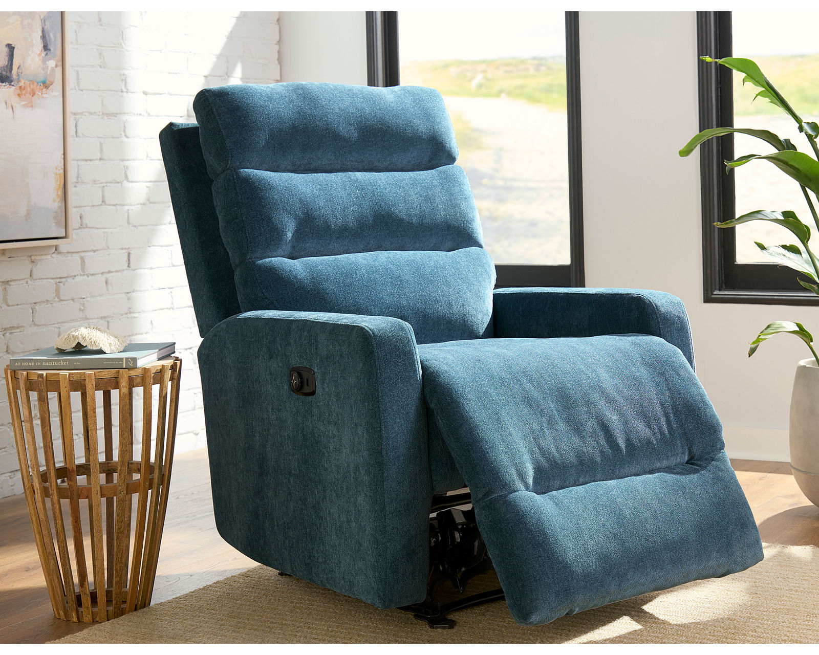 Kristisha 78" Reclining Sofa (+130 fabrics)