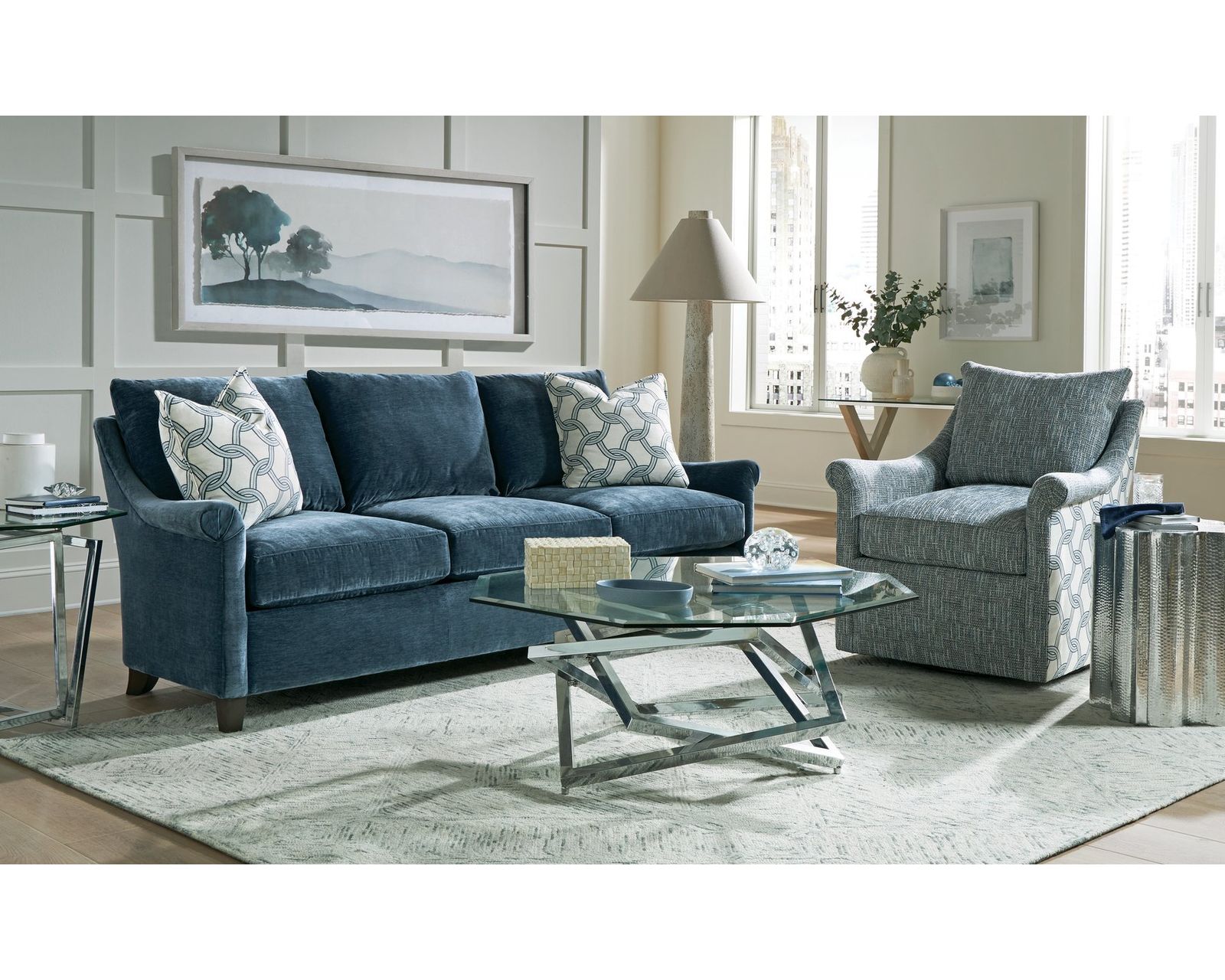 Sheffield 7464 Sofa (90") +100 performance fabrics)
