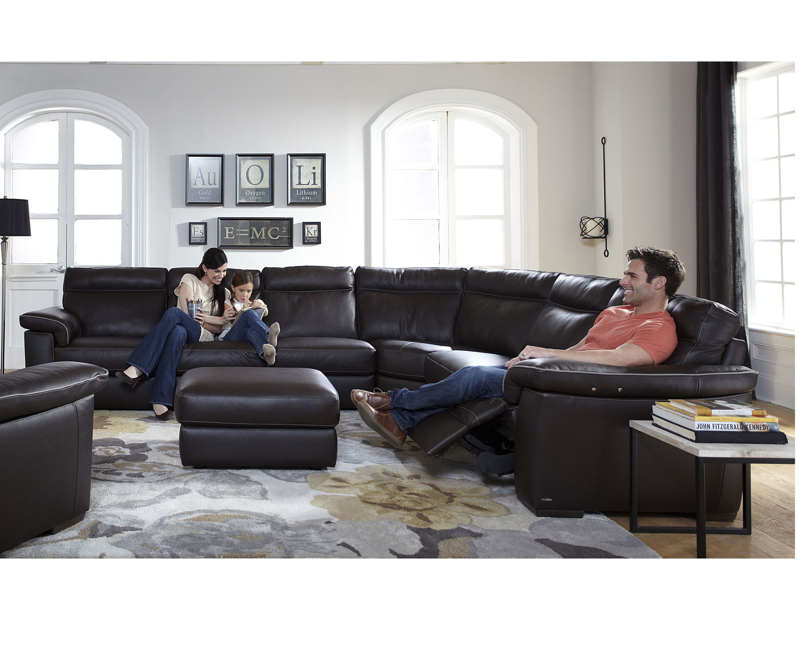 Brivido B757 Power Reclining Sectional (+50 leathers) - Layout G: Four Piece Reclining Sectional - 129" x 105"