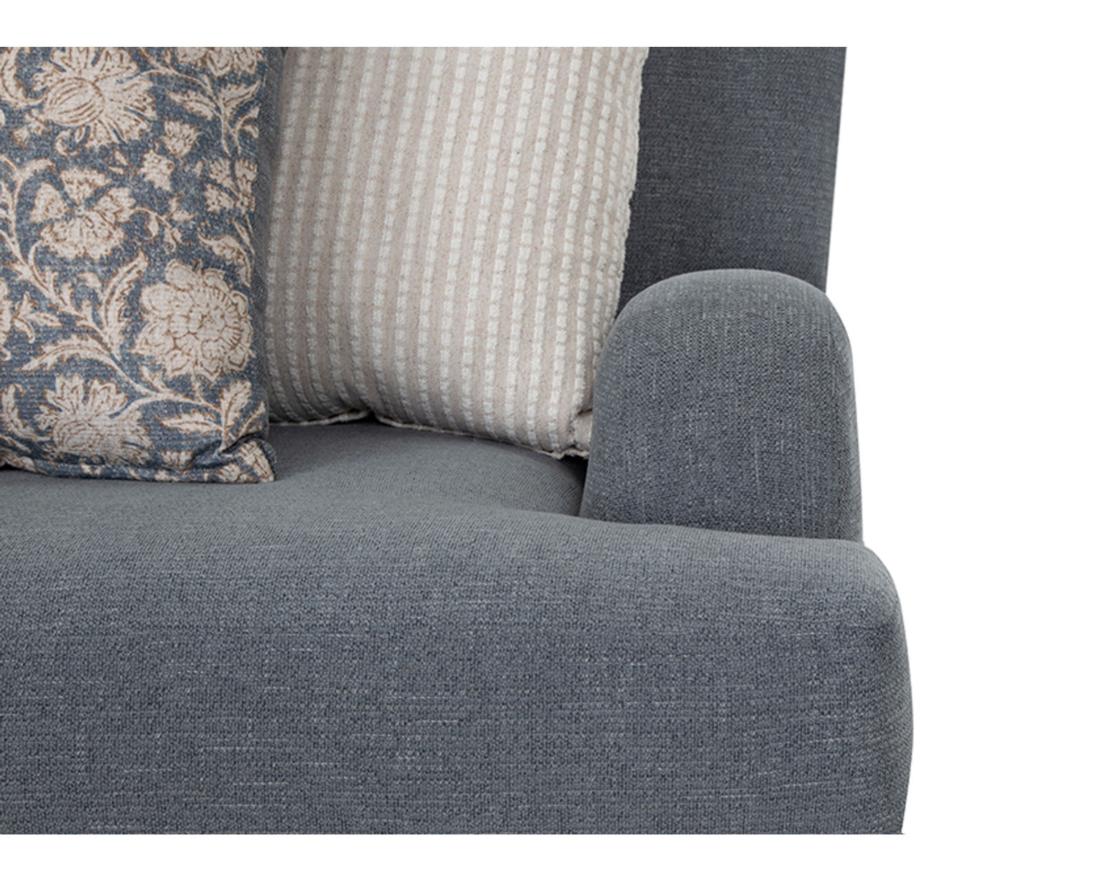 Laurel 93" Sofa (Timeless Style. Effortless Comfort. Beautifully at Home) - Includes all Accent Pillows