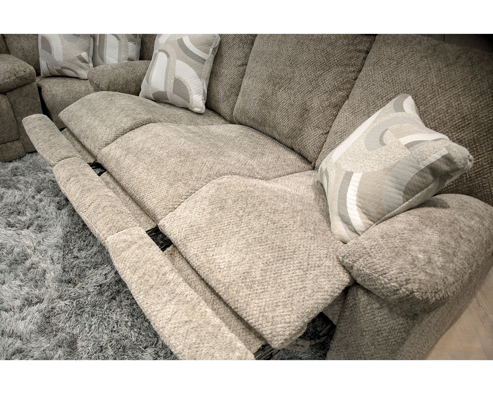 Beacon 88" Lay Flat Triple Reclining Sofa with Center Drop Down Table and Arm Storage - Reclining Sofa Features Triple Reclining Comfort