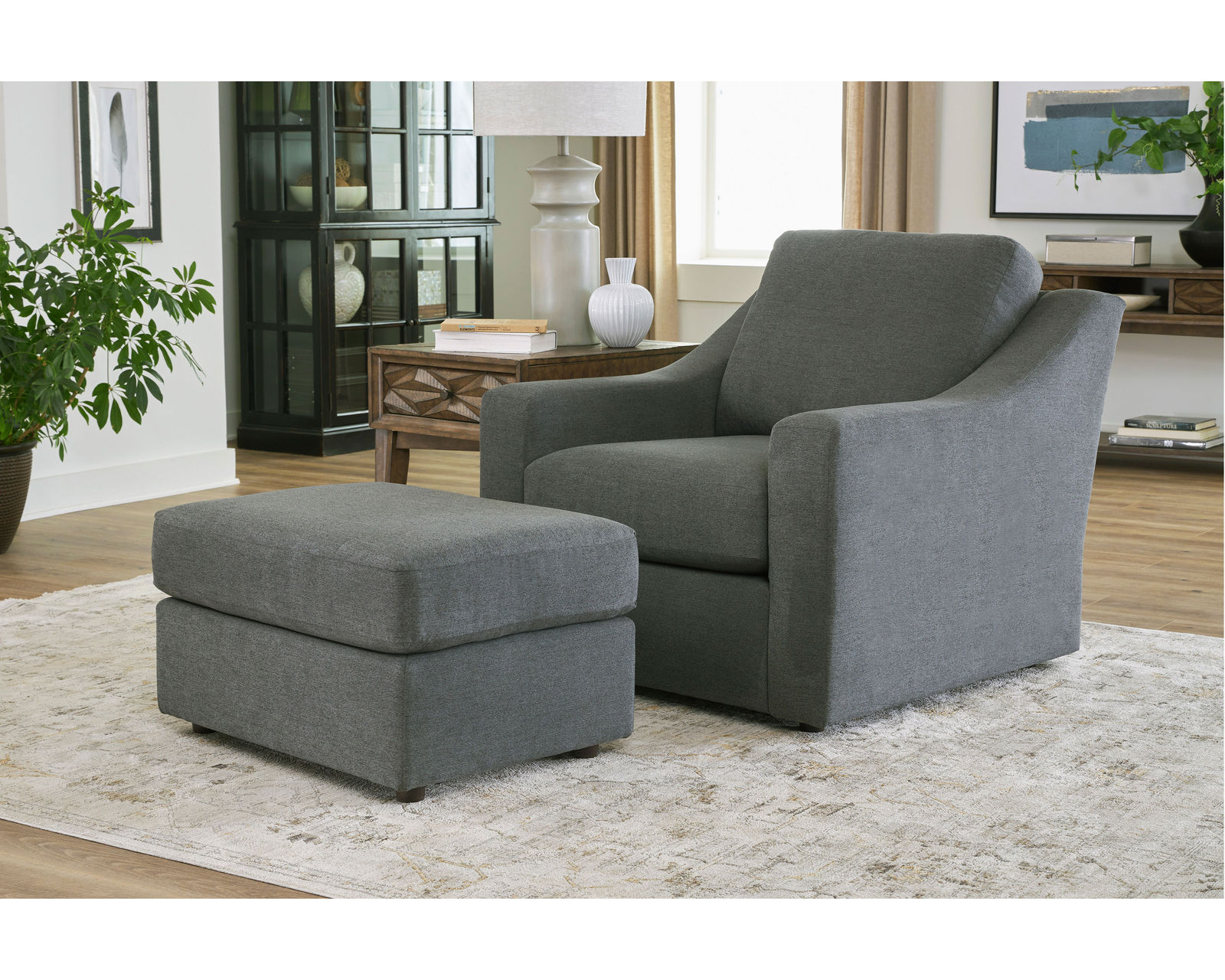 Caverra Chair (+139 fabrics) Swivel available - Caverra Chair and Ottoman