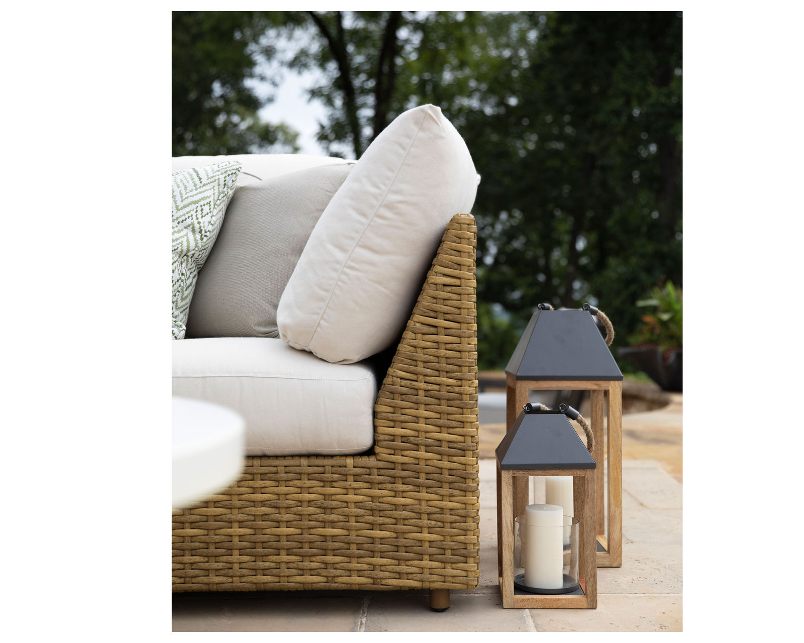 Campbell Outdoor Corner Chair (Made to order fabrics) - Campbell Outdoor Corner Chair