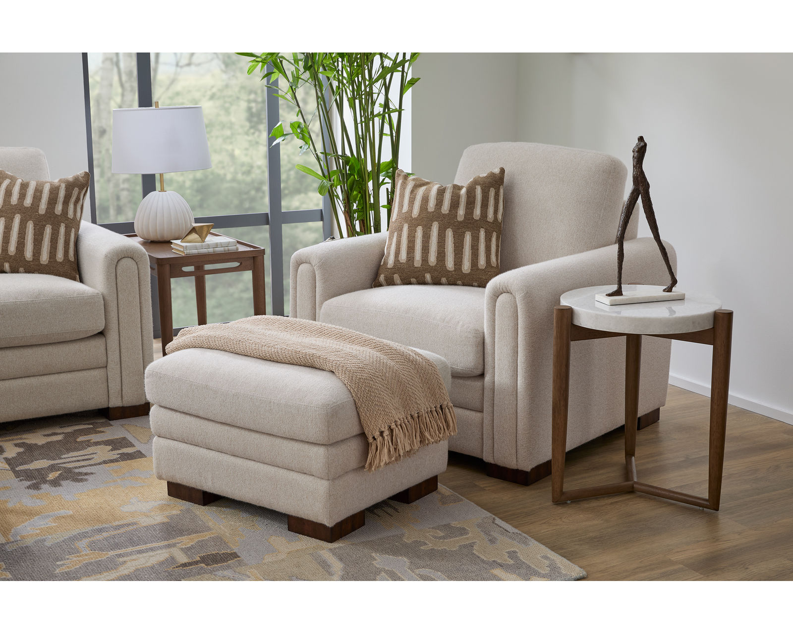 Rudy 5565 Sofa 93" (+90 fabrics) - Rudy Chair and Ottoman