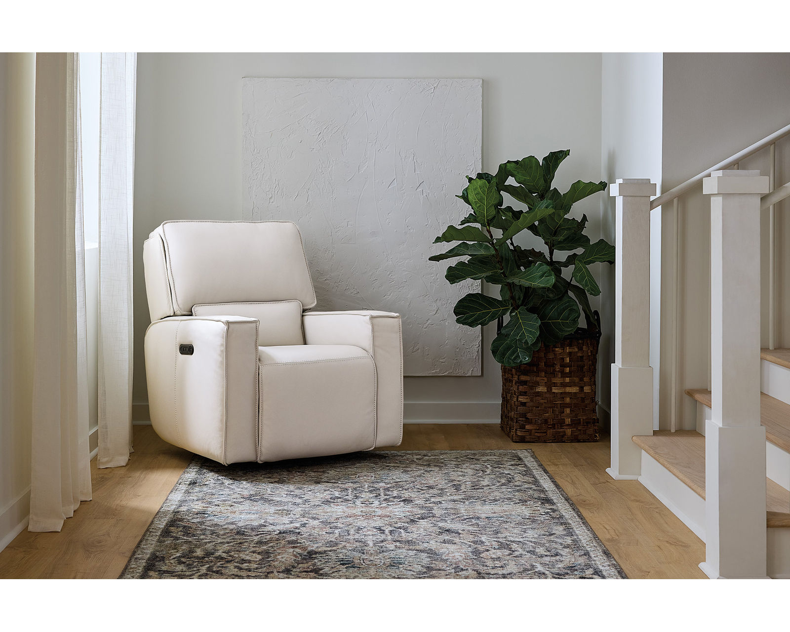 Miles Zero Gravity Power Headrest Power Reclining Console Loveseat (In stock) - Miles Zero Gravity Power Recliner with Power Headrest