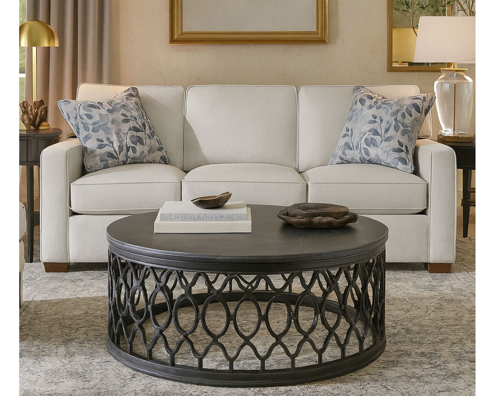 Gramercy Park  Stationary Sofa (74" -  81" -  92") +69 fabrics - Gramercy Park 81" Sofa (Three cushions)