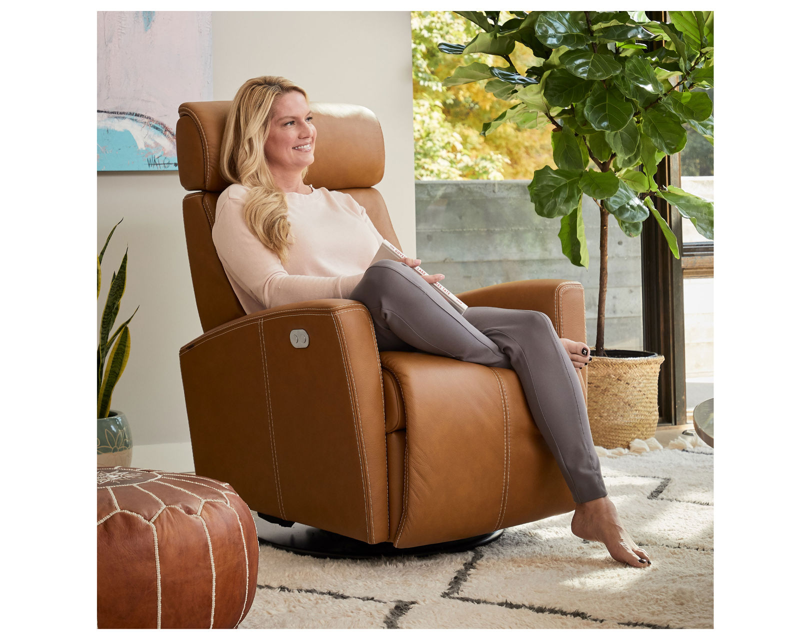 Milan Swivel Glider Power Headrest Power Recliner (+40 leathers) - Milan Swivel Glider Power Headrest Power Recliner (+40 leathers)