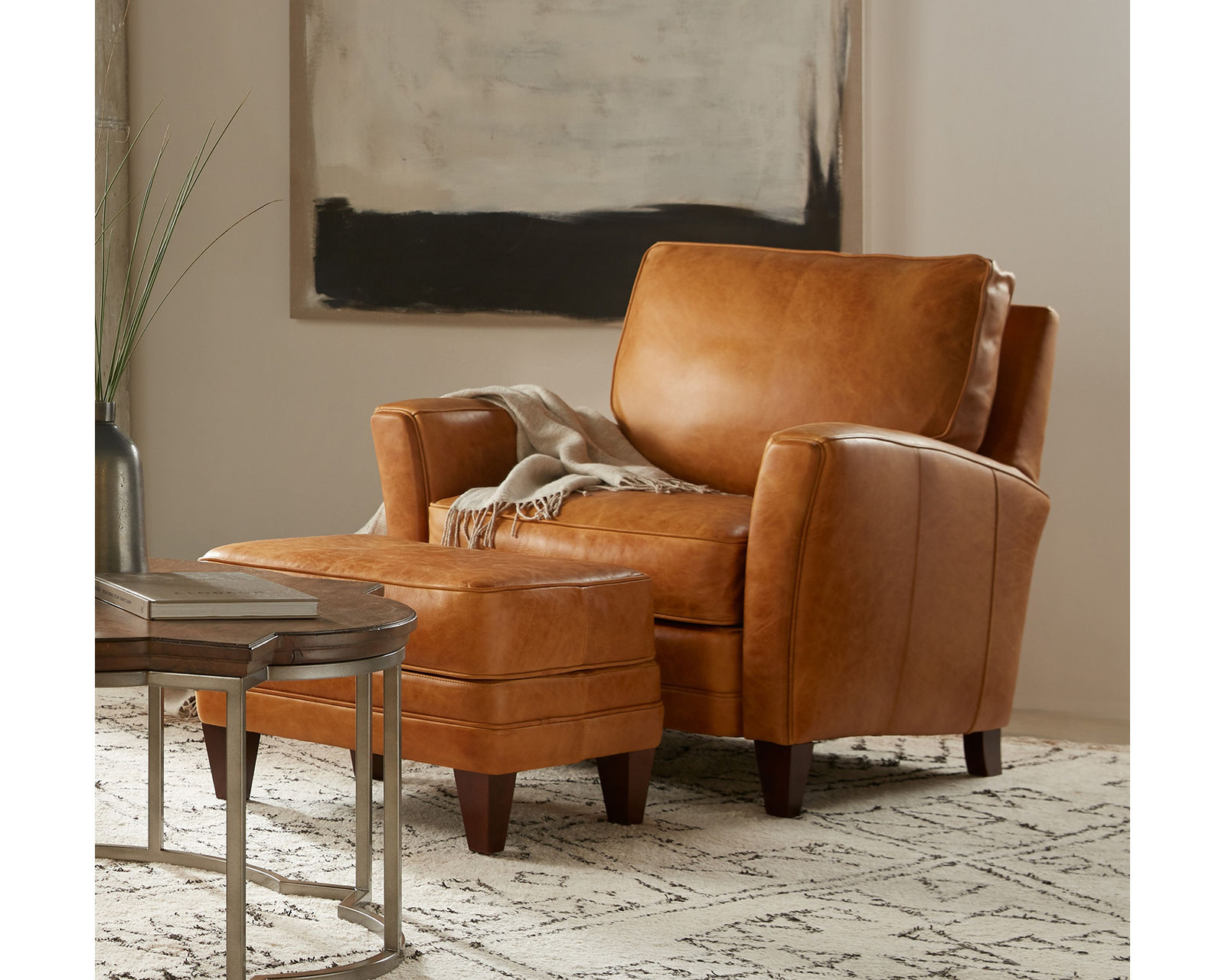 Bradington Young Zion 600 Loveseat (12 leathers) 8-Way Hand Tie