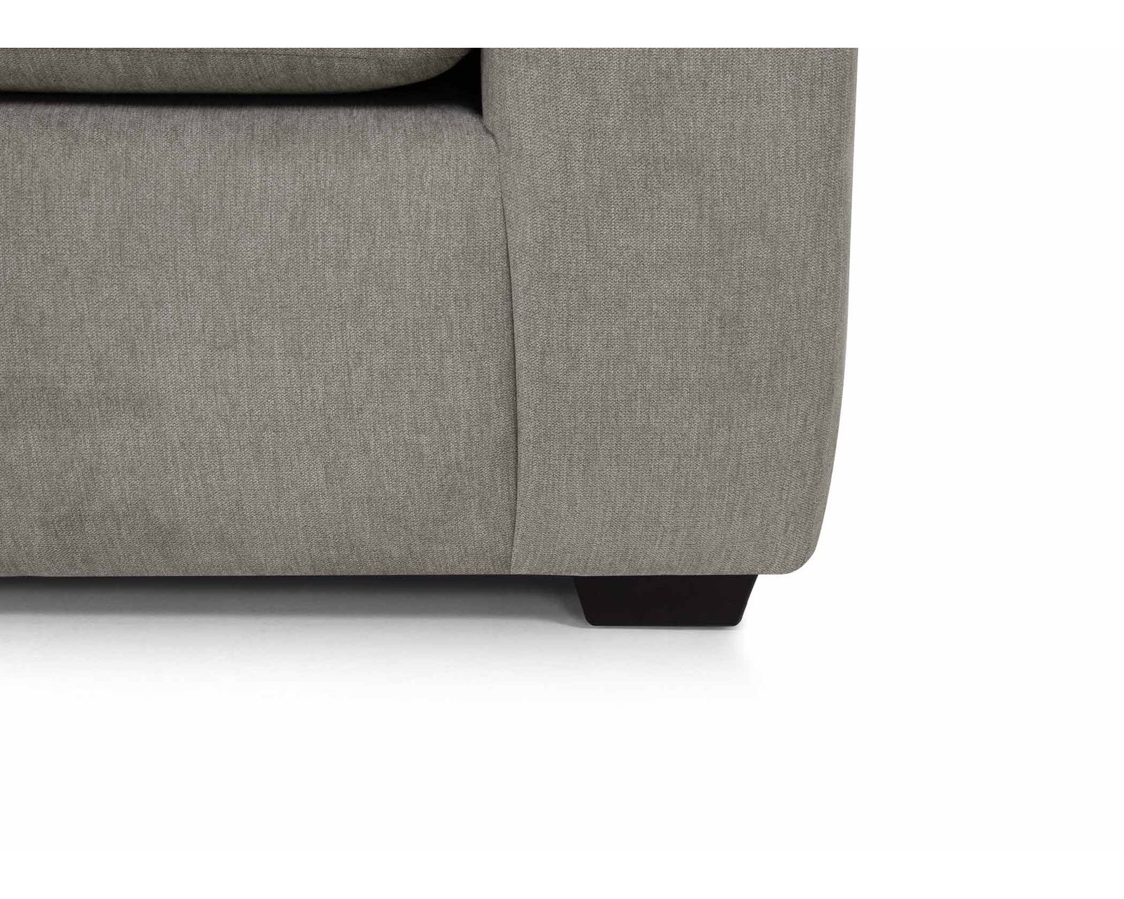 Juniper 814 Sofa (Relaxed Comfort. Smart Design. Made for Everyday Living) - A Complete Designer Look. One Beautifully Coordinated Room.