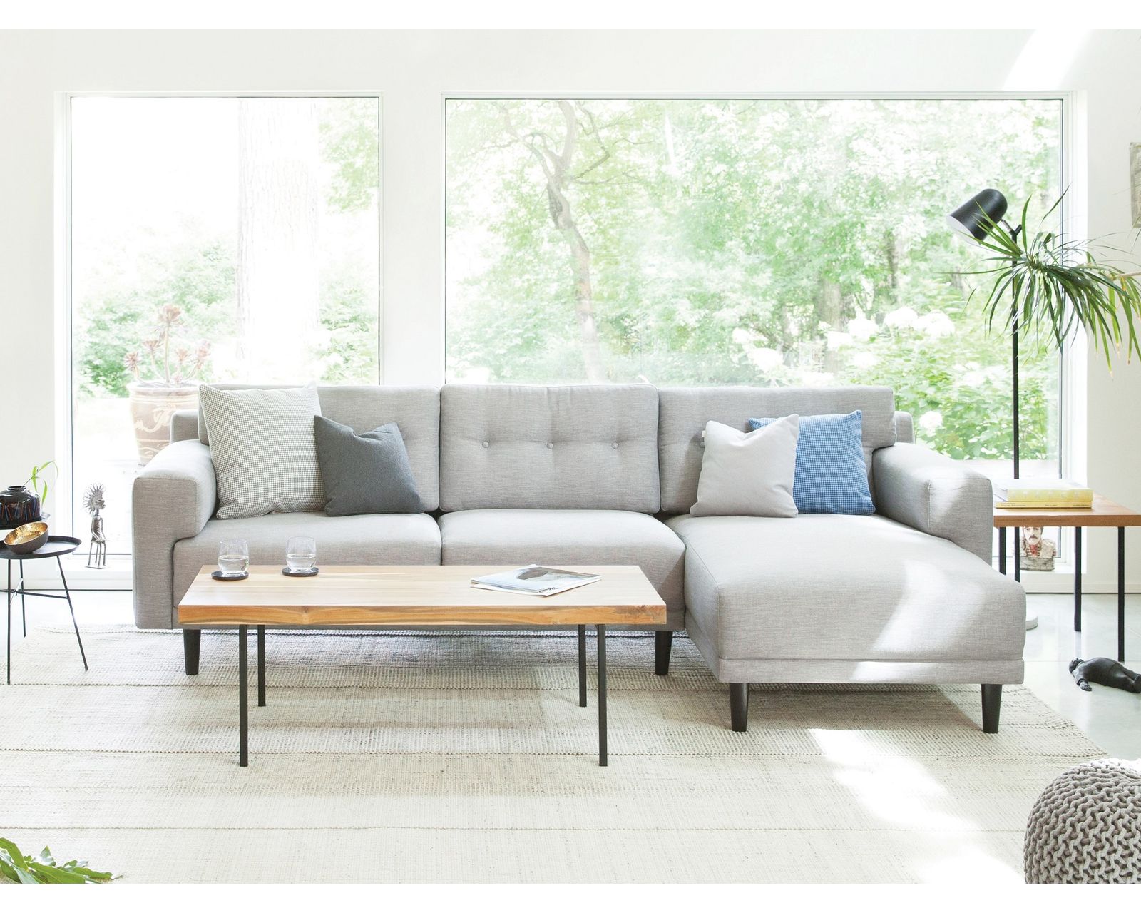 Remi 77159 Chaise Sectional (101" x 60") +100 leathers - Layout A:  Two Piece Sectional 101" x 60"