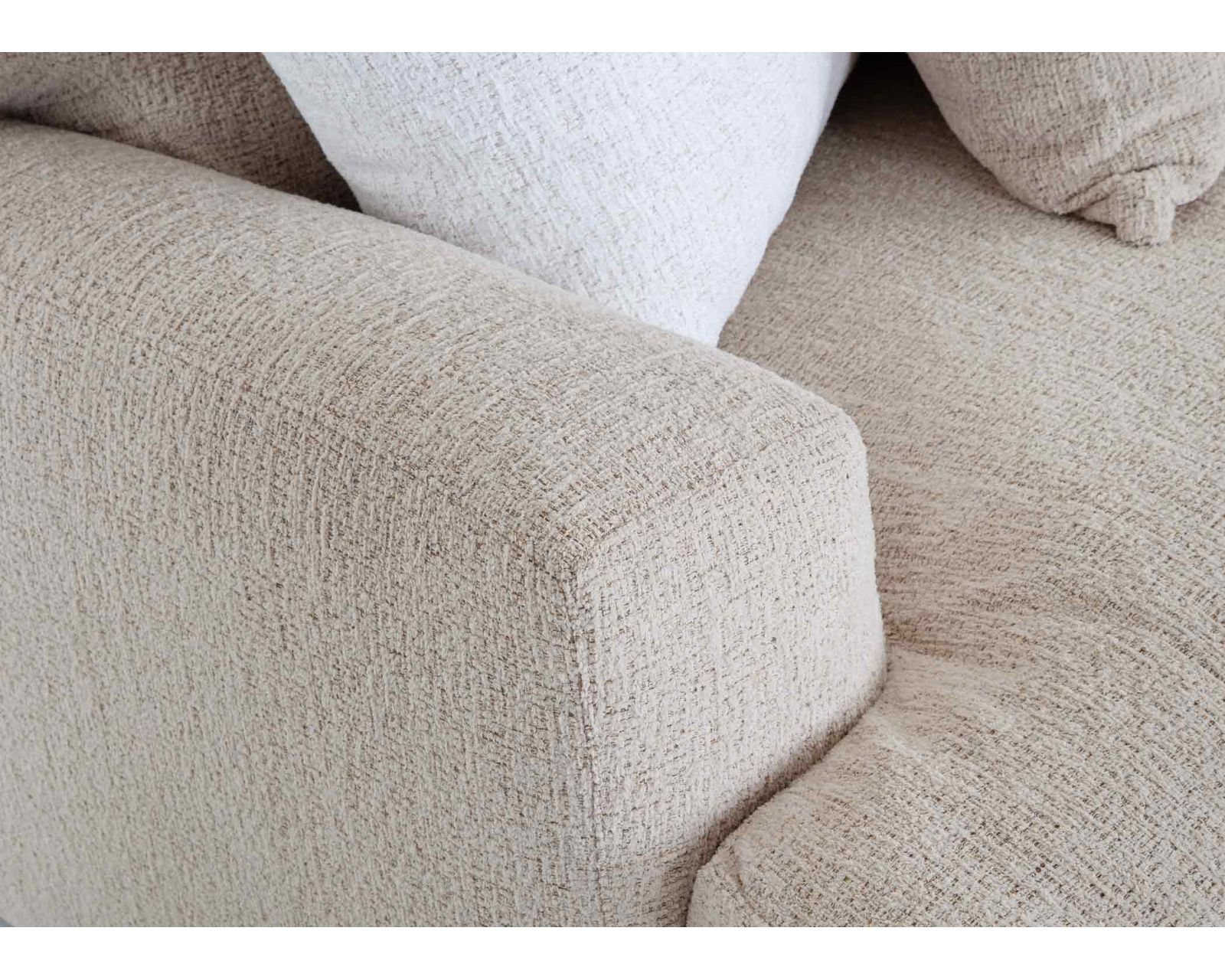 Shay Casual Modern Modular Sectional (Relaxed Modern Style. Deep Comfort)