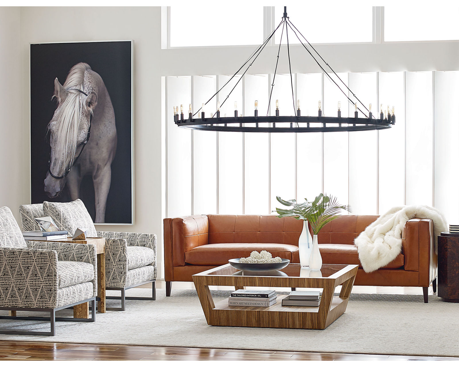 Chester 82" or 100" Sofa (+75 fabrics)