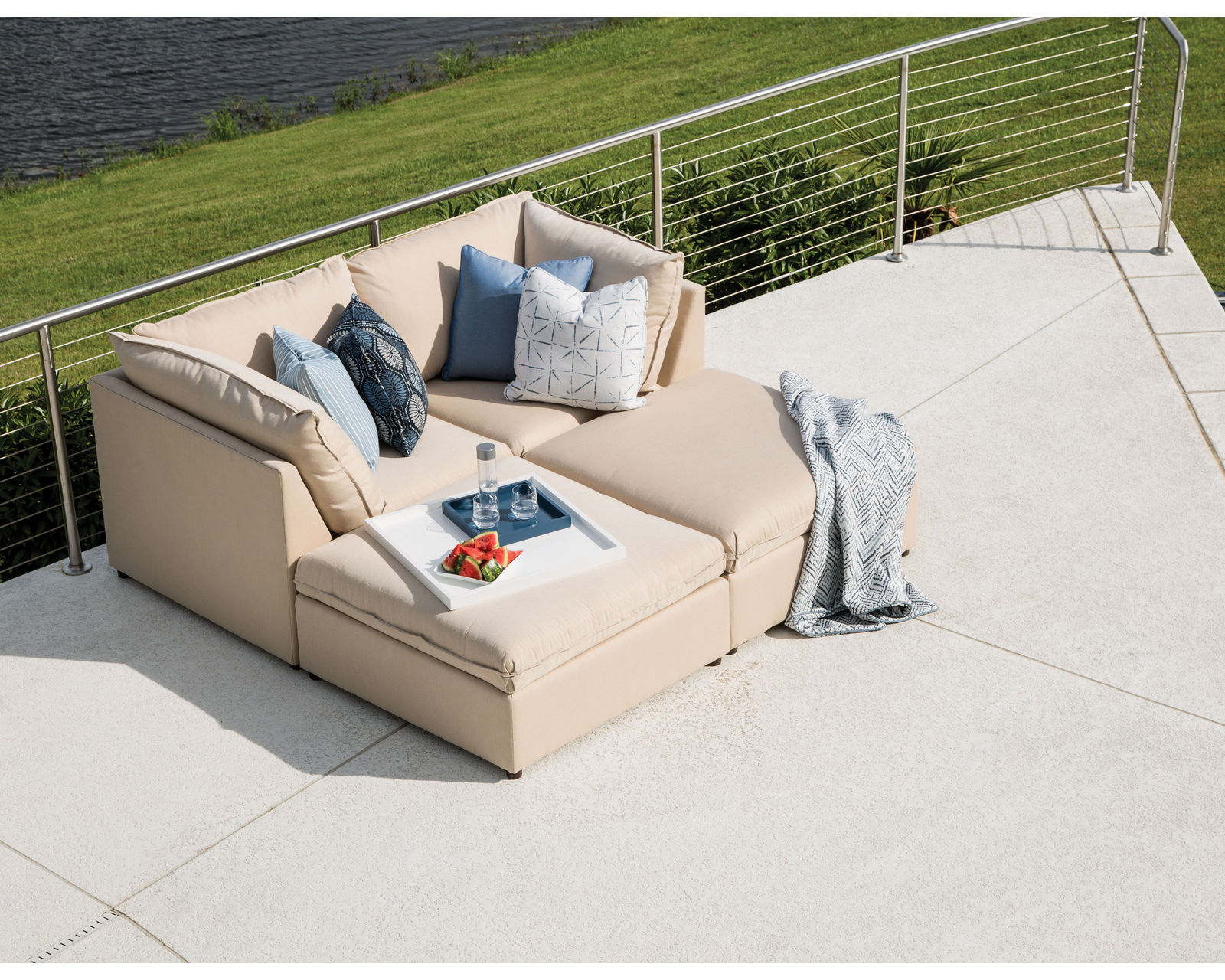 Colson Outdoor Sectional (Made to order fabrics) - Sectional Layout F: Colson Outdoor Modular Sectional (Made to order fabrics)