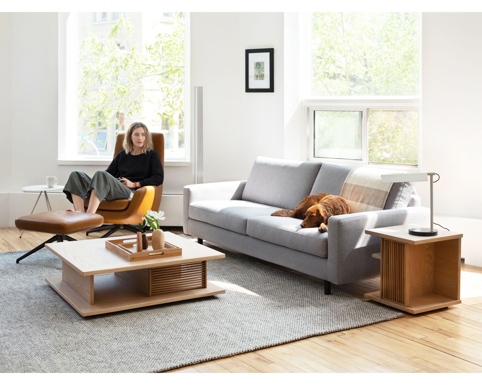 Oscar 77158 Sectional (93" wide - reversible) +50 fabrics