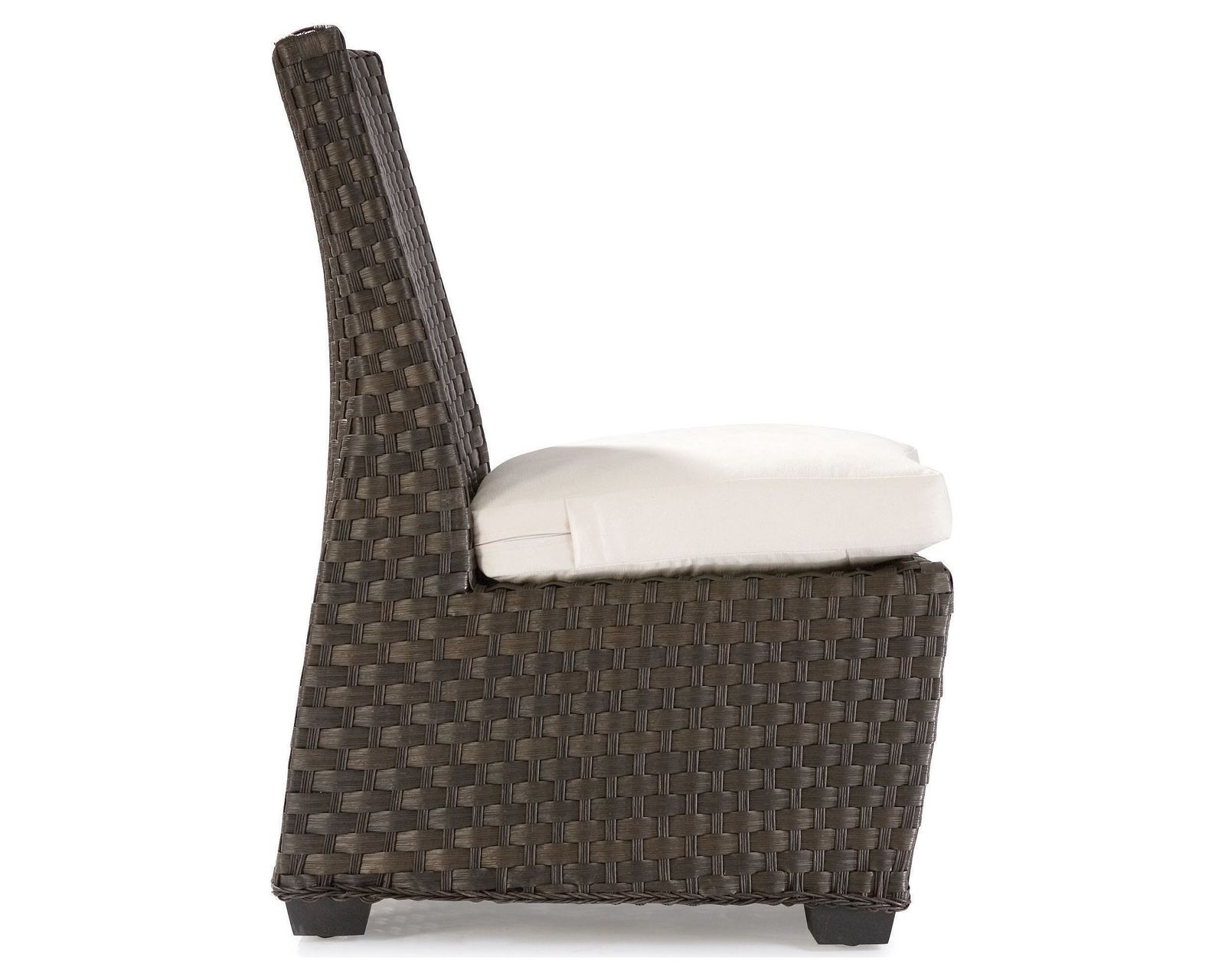 Leeward Outdoor Wicker 5 Piece Dining Collection (Table and 4 Chairs)
