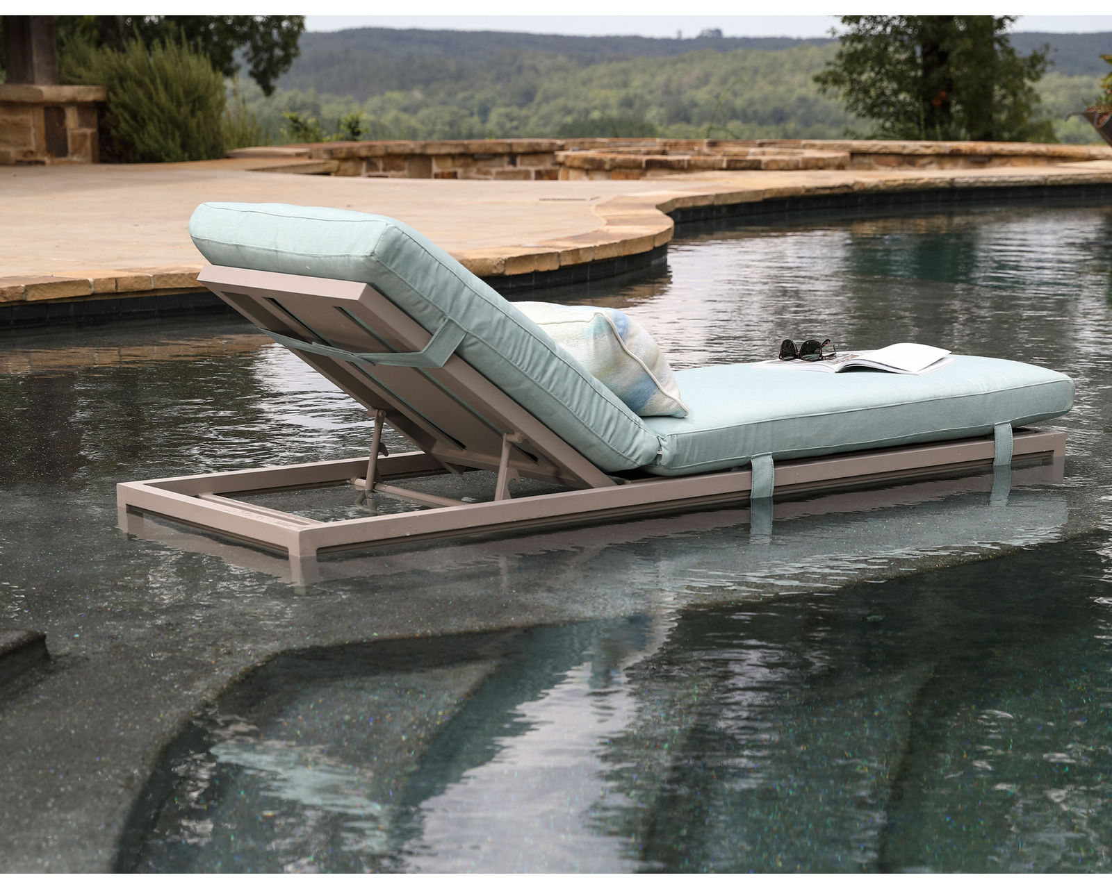 Montana Outdoor Chaise Lounge (110 fabrics - 8 metal finishes) - Montana Outdoor Chaise Lounge 