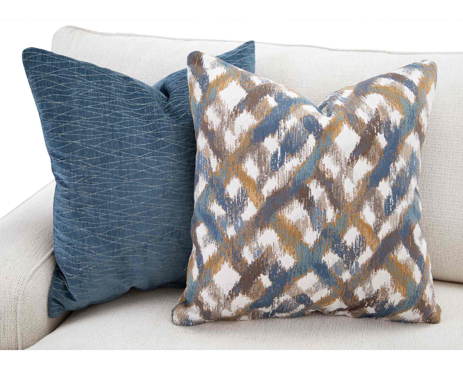 Rowan 101.5" Extra Wide Sofa (Grand-Scale Comfort with an Effortlessly Refined Look) - Includes All Accent Pillows