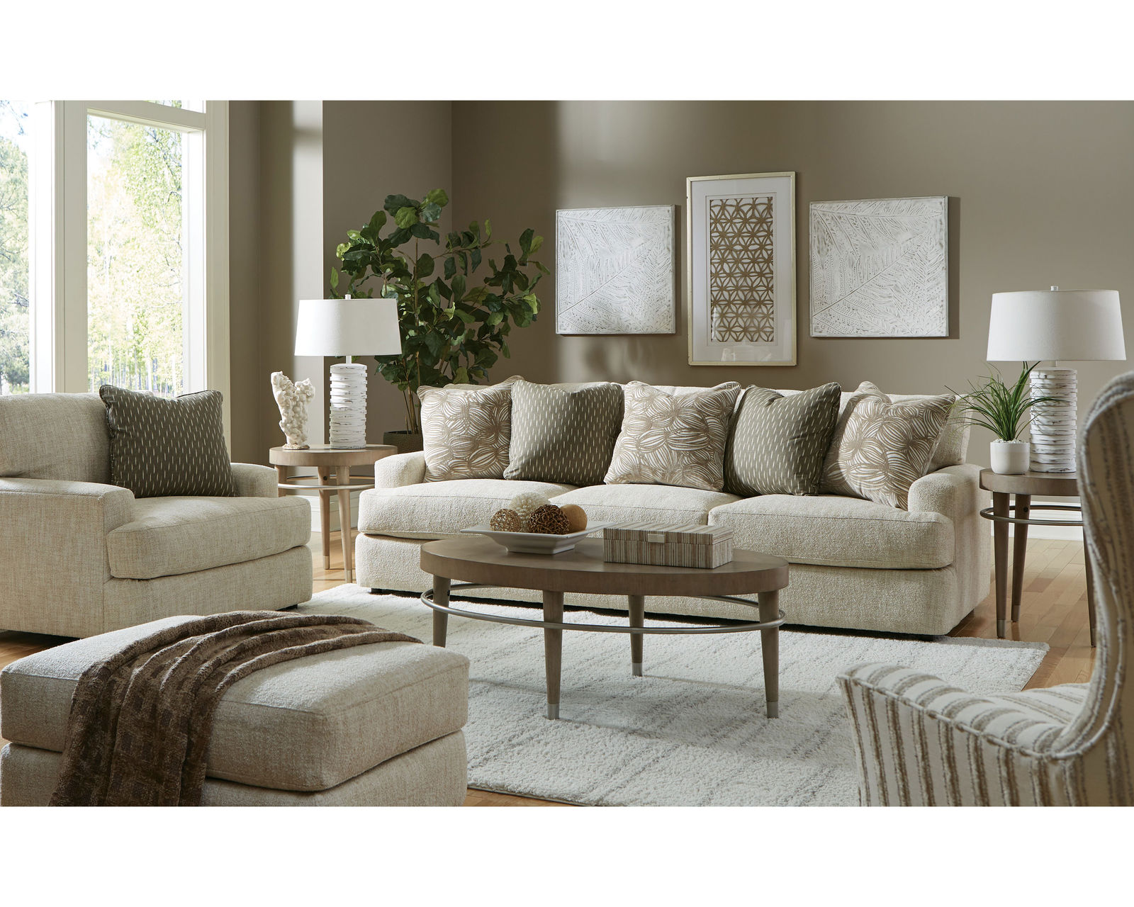 Stanton 100" Sofa P080800BD (+100 performance fabrics) - Premium quality starts on the inside!
