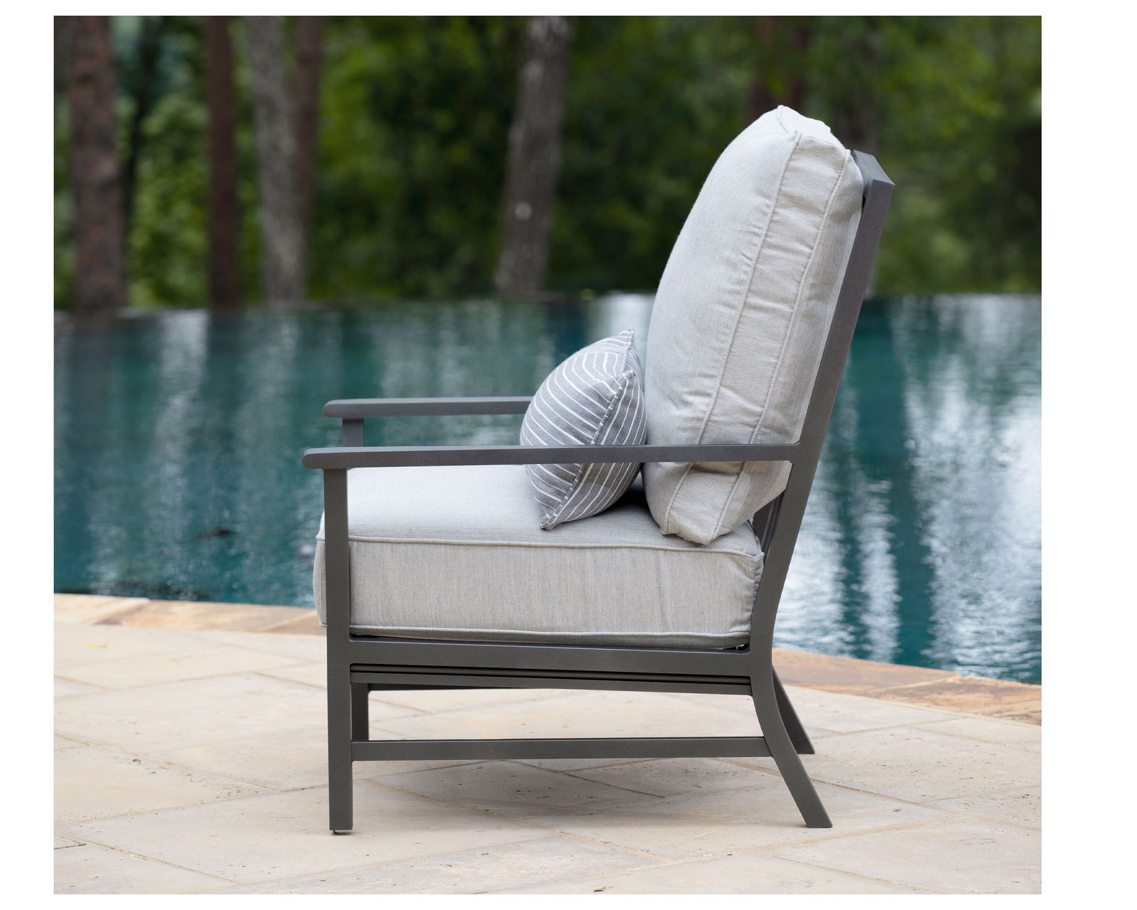 Montana Outdoor Lounge Chair (110 fabrics - 8 metal finishes) - Montana Outdoor Lounge Chair