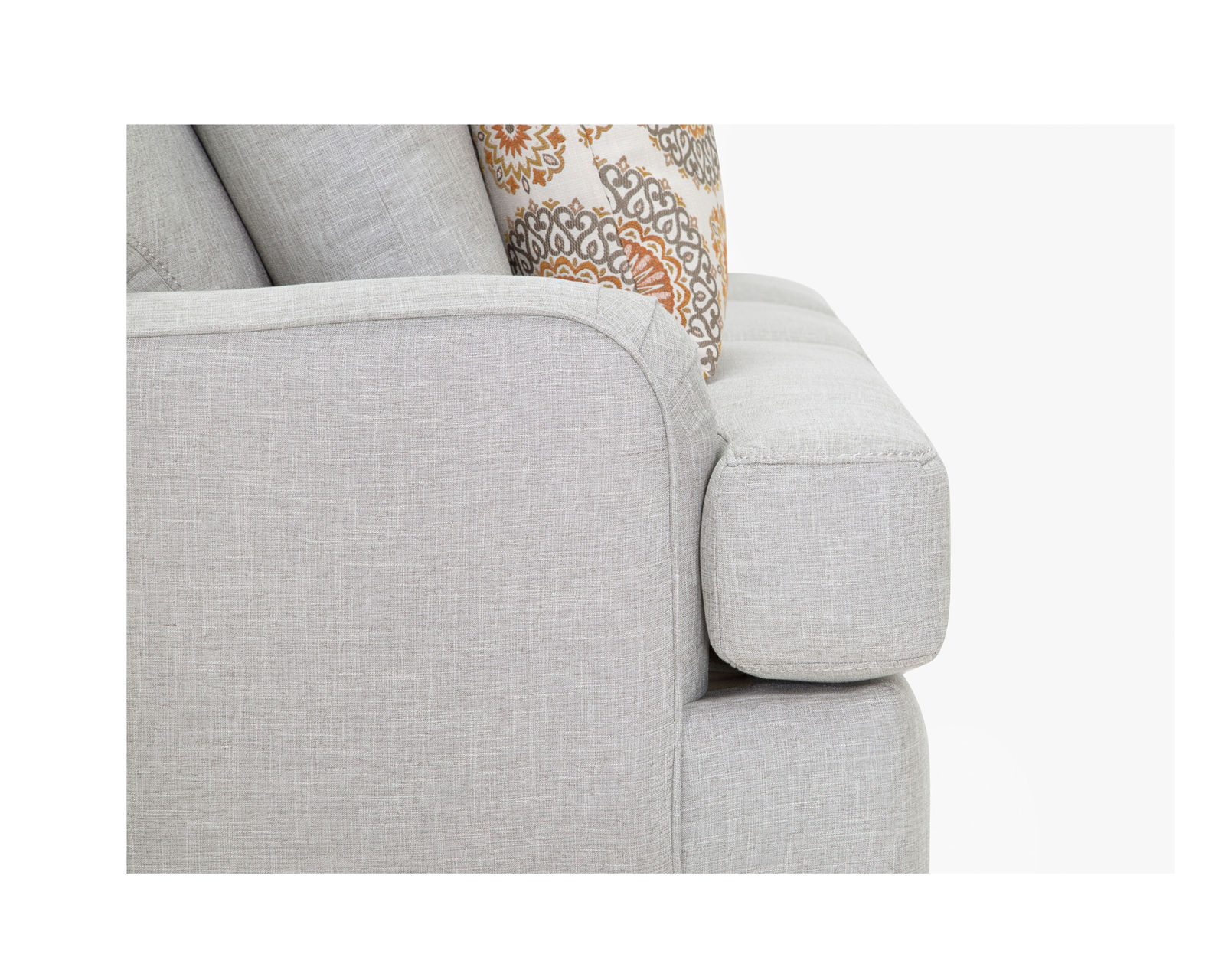 Brianna  886 Sofa (94") Includes Pillows