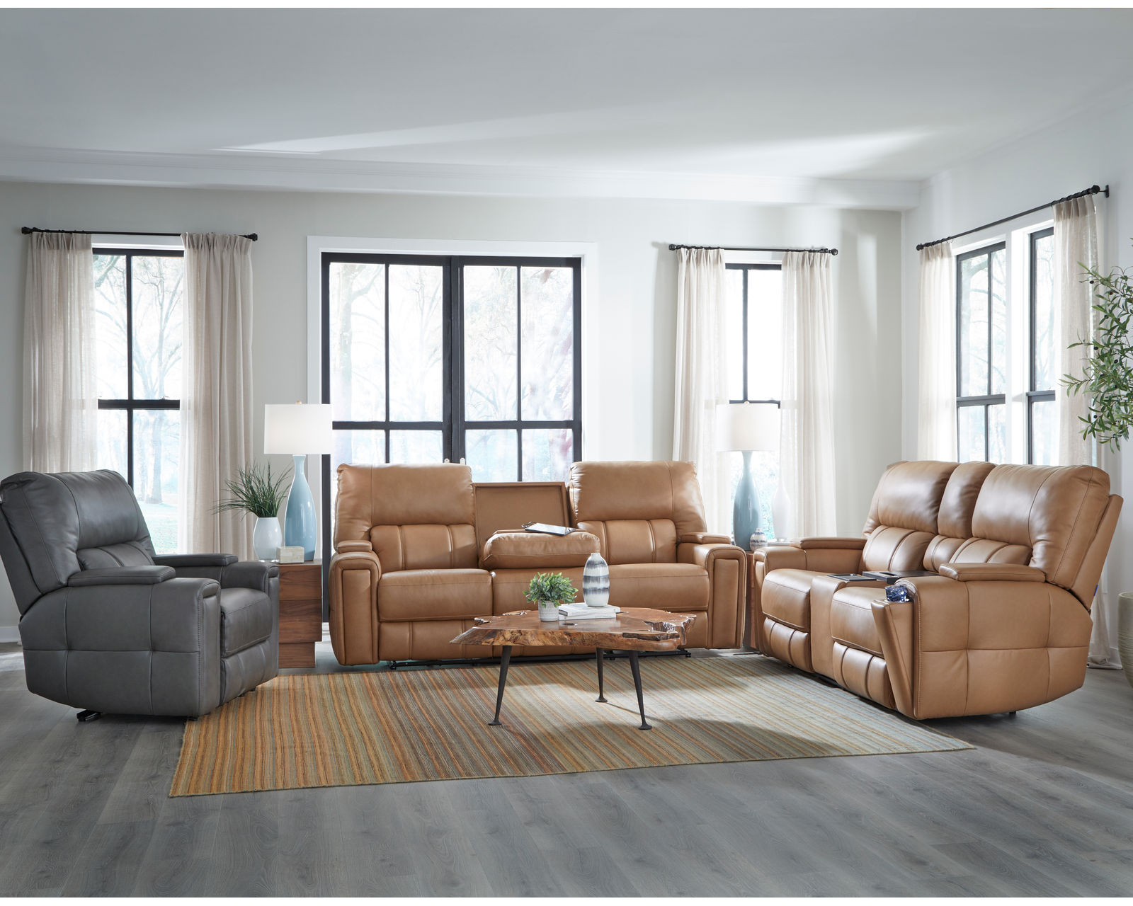 Hudson 463 - Triple Power Zero Gravity Reclining Sofa with Powered Drop Down Table (91") +2 leathers - IN STOCK