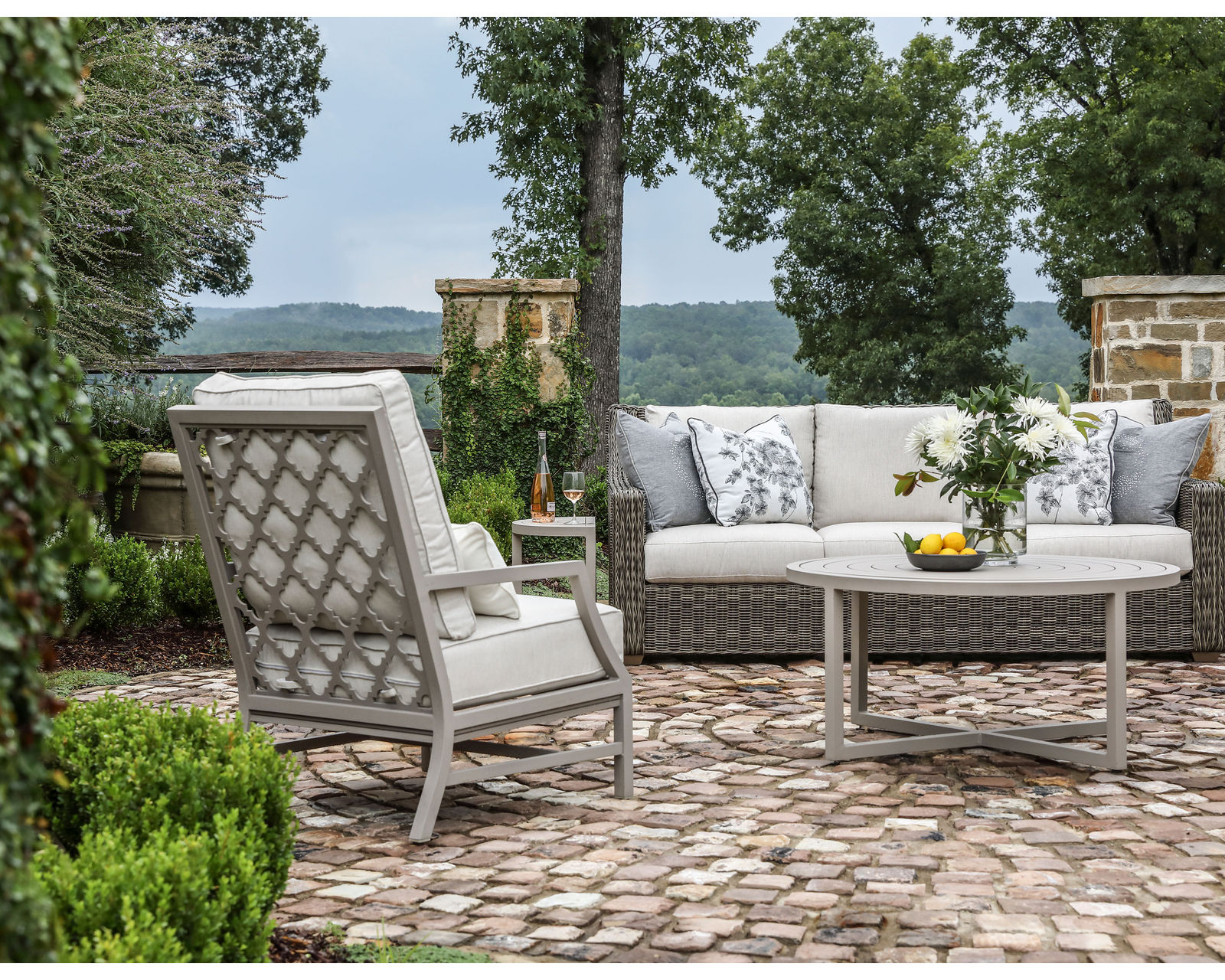 Willow Spring Lounge Chair (110 fabrics - 8 metal finishes) - Willow Spring Lounge Chair
