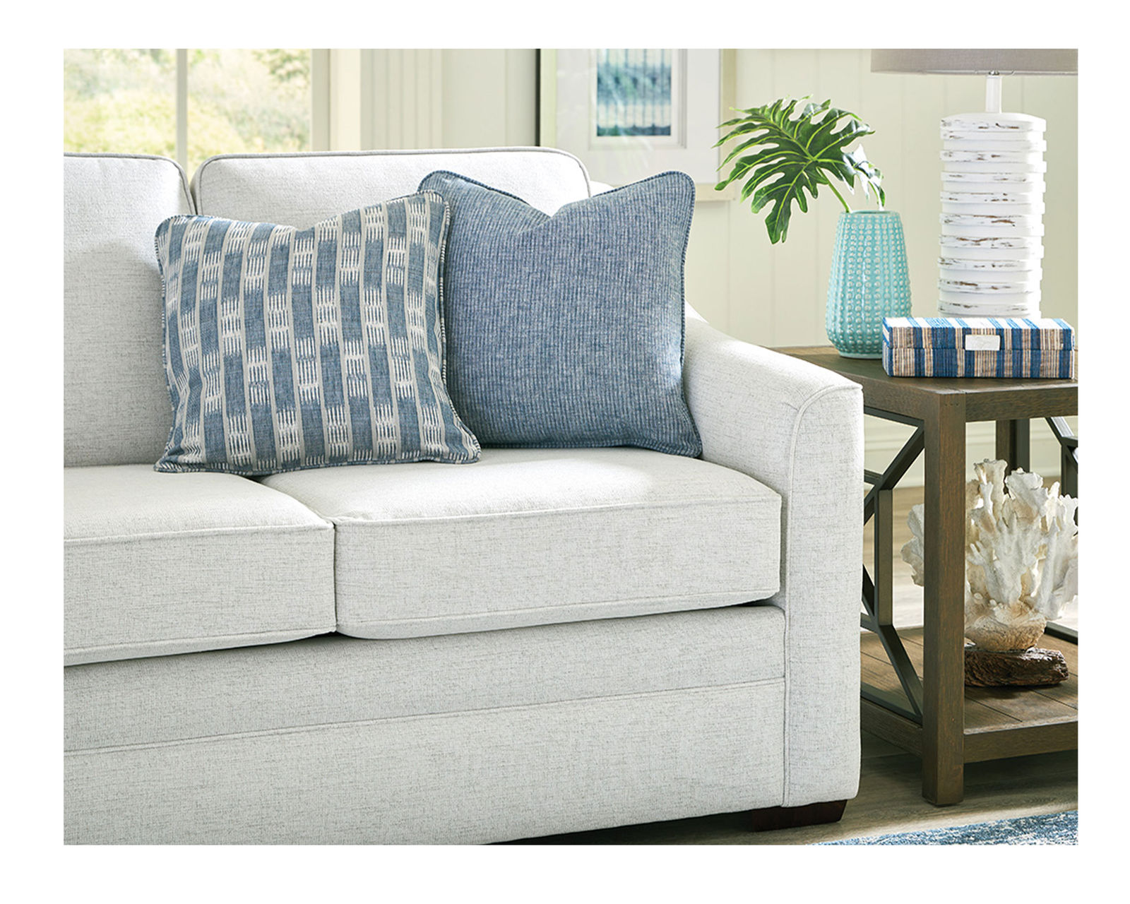 Thomas 89" Sofa  (+101 Standard and Performance Fabrics) - Includes Four Pillows