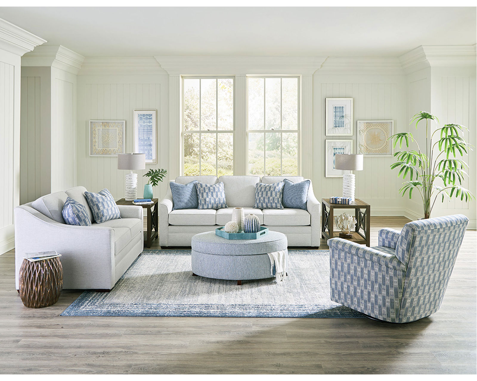 Thomas 89" Sofa  (+101 Standard and Performance Fabrics) - 100 Standard and Performance Fabrics