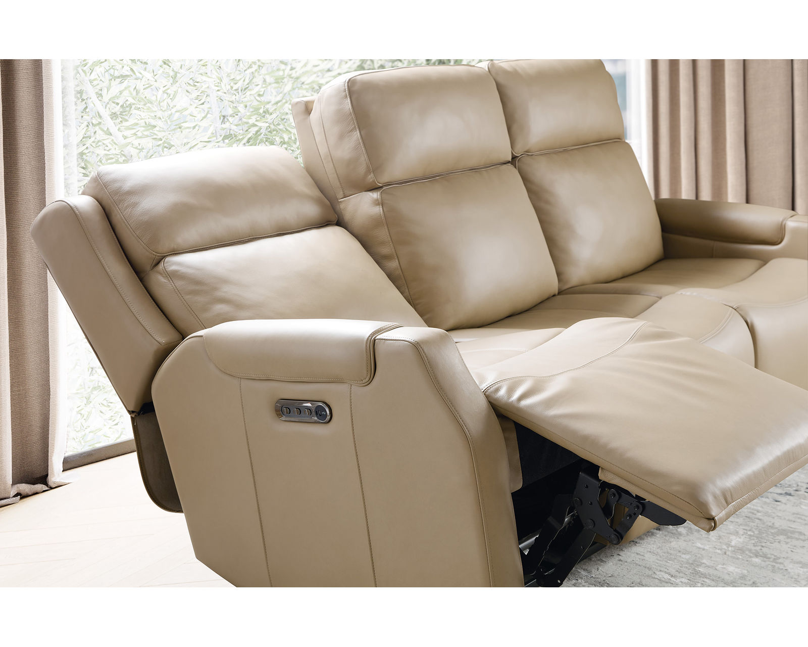 Nelson Zero Gravity Triple Power Reclining Sofa Beige (In stock) - Image 6