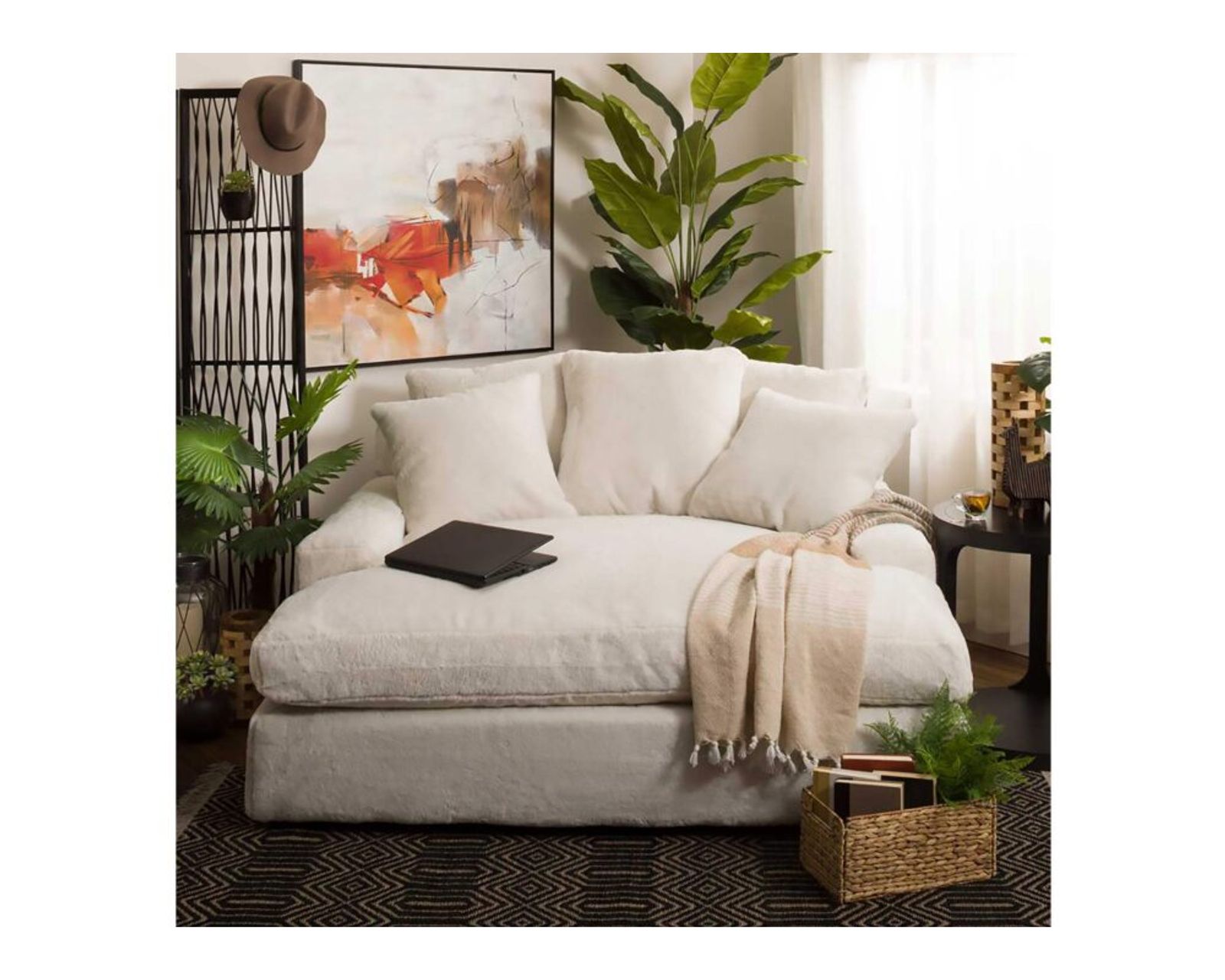 Grand Home Theatre Chaise Lounge w/ Optional Dual CUPHOLDERS and Dual USB Charging Ports (3 Colors) - Image 15
