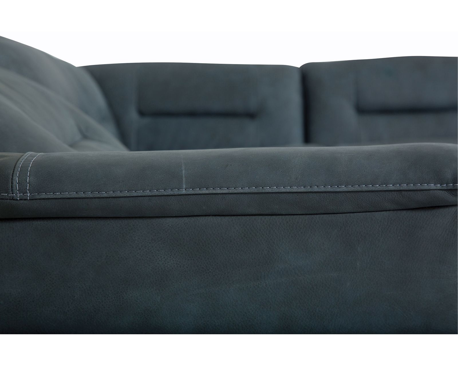 Keoni 44000 Power Headrest Power Reclining Sectional (+100 leathers) - Image 3