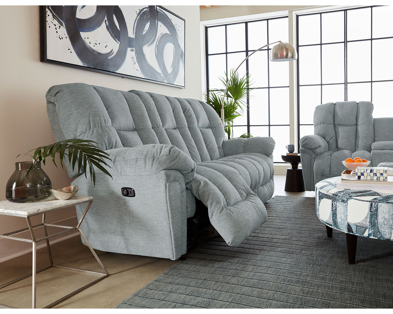 Lucas Double Reclining Console Loveseat (+100 fabrics) - Image 14