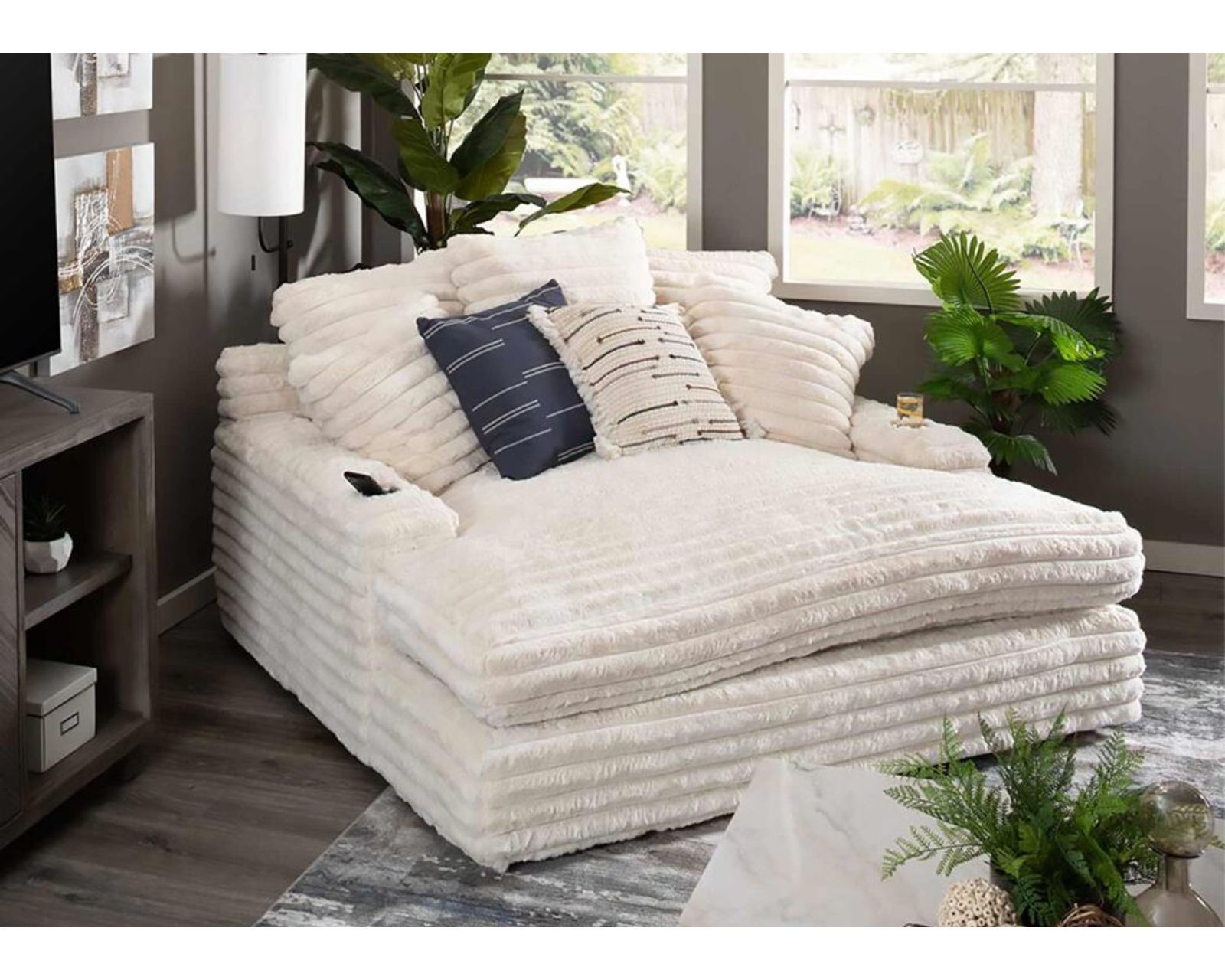 Grand Home Theatre Chaise Lounge w/ Optional Dual CUPHOLDERS and Dual USB Charging Ports (3 Colors) - Image 14