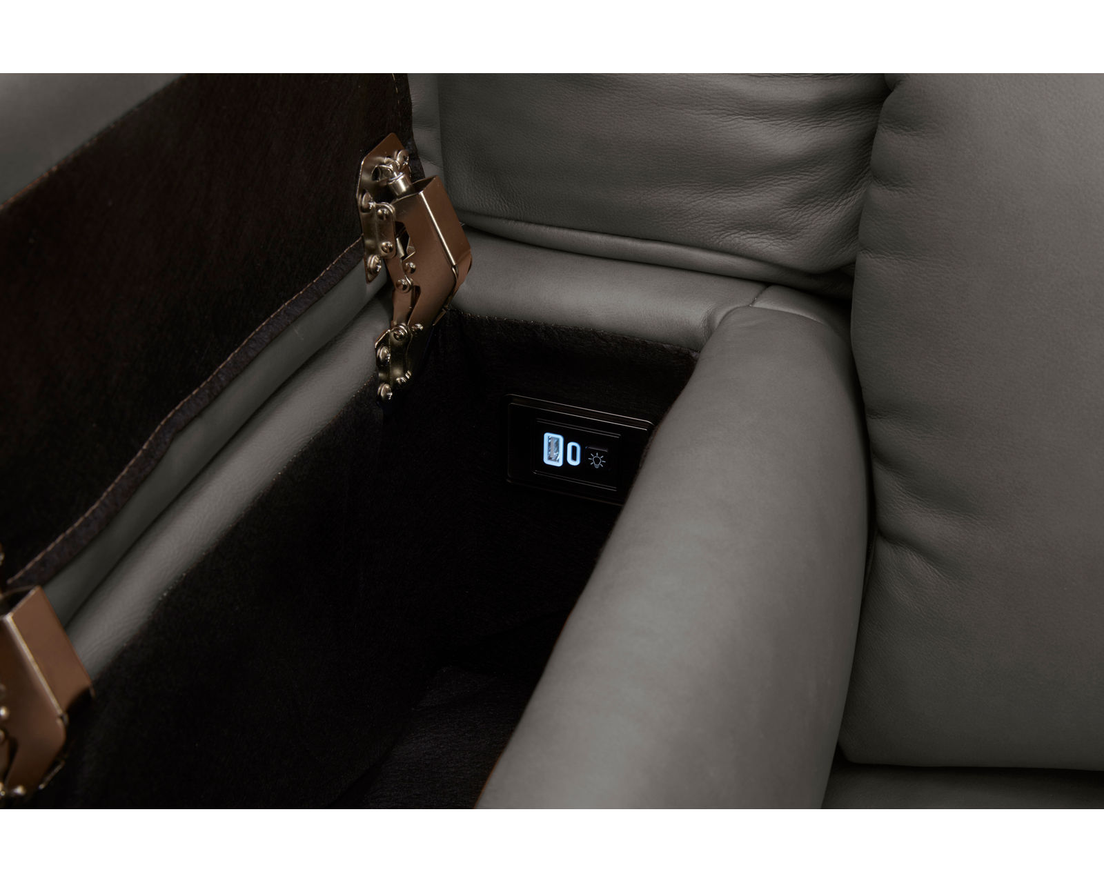 Hudson 463 - Triple Power Zero Gravity Reclining Sofa with Powered Drop Down Table (91") +2 leathers - IN STOCK - Image 26