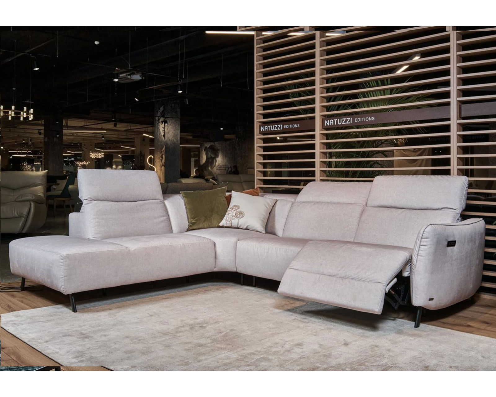 Lima C267 Power Reclining Sectional (+50 leathers)