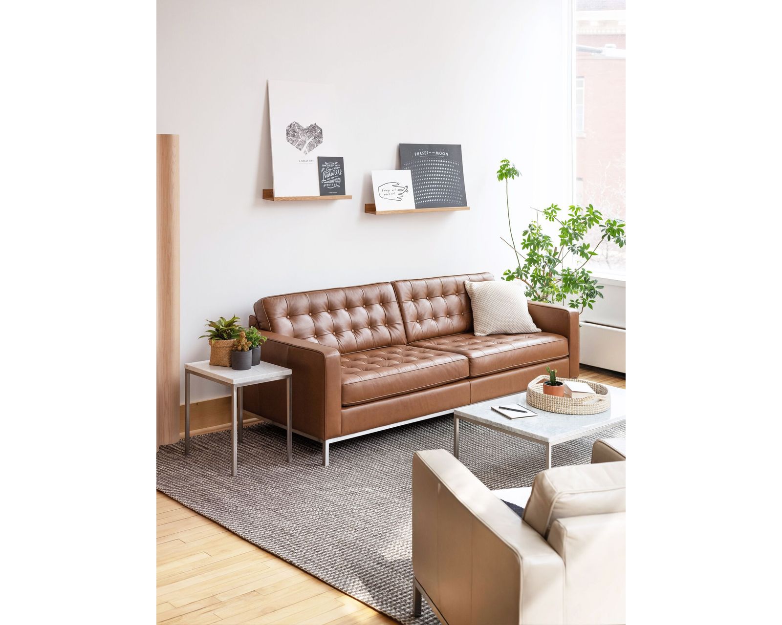Reverie 77157 Sofa (76", 87" or 92") +100 leathers - Image 22
