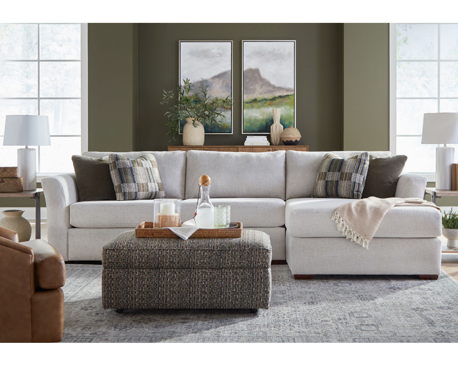 Hunter Stationary Sectional (+101 Standard and Performance Fabrics)