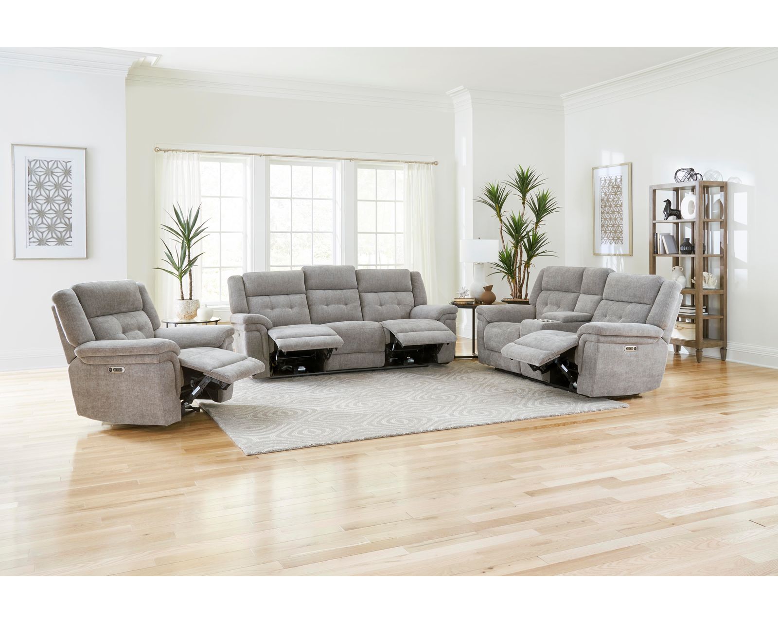 Richland 87" Power Headrest Power Reclining Sofa (In stock - Fast Shipping) - Image 13