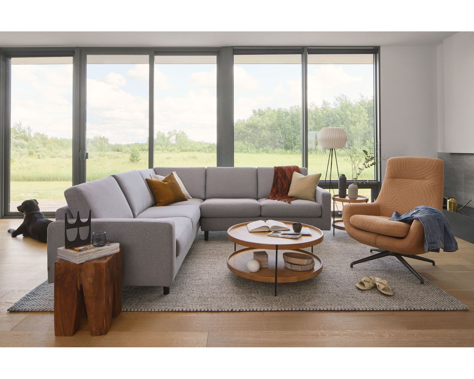 Oskar 77158 Sectional (124" x 95") +100 leathers - Image 8