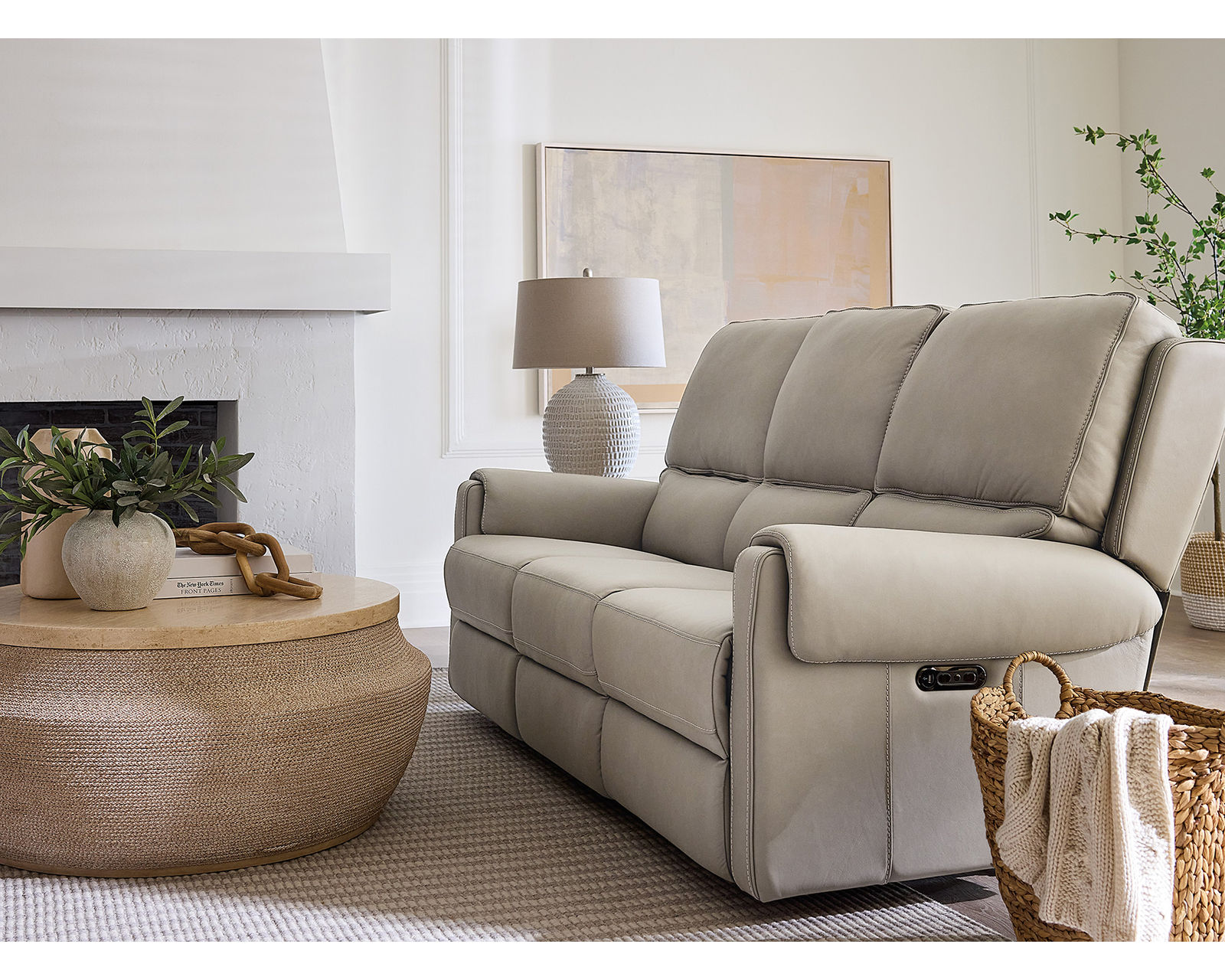 Somers Power Headrest Power Reclining Sofa (In stock) - Image 4