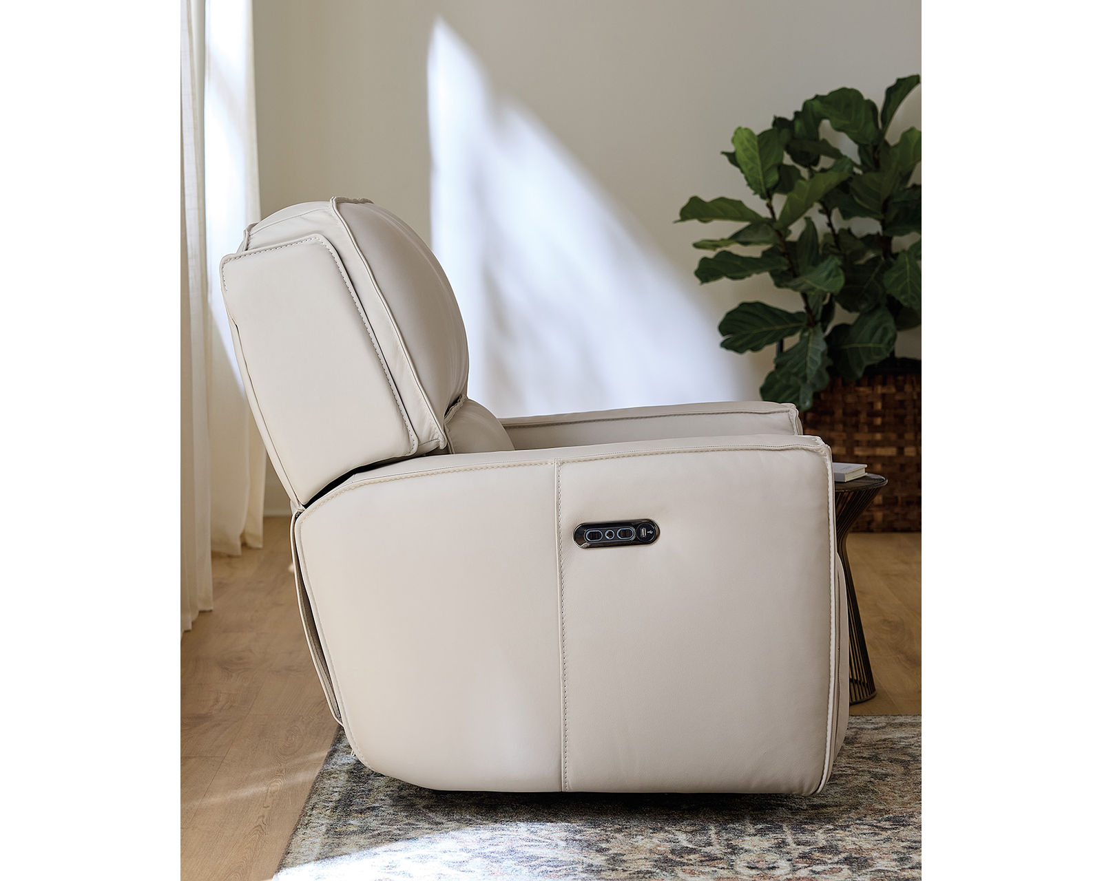 Miles Zero Gravity Power Headrest Power Reclining Console Loveseat (In stock) - Image 22