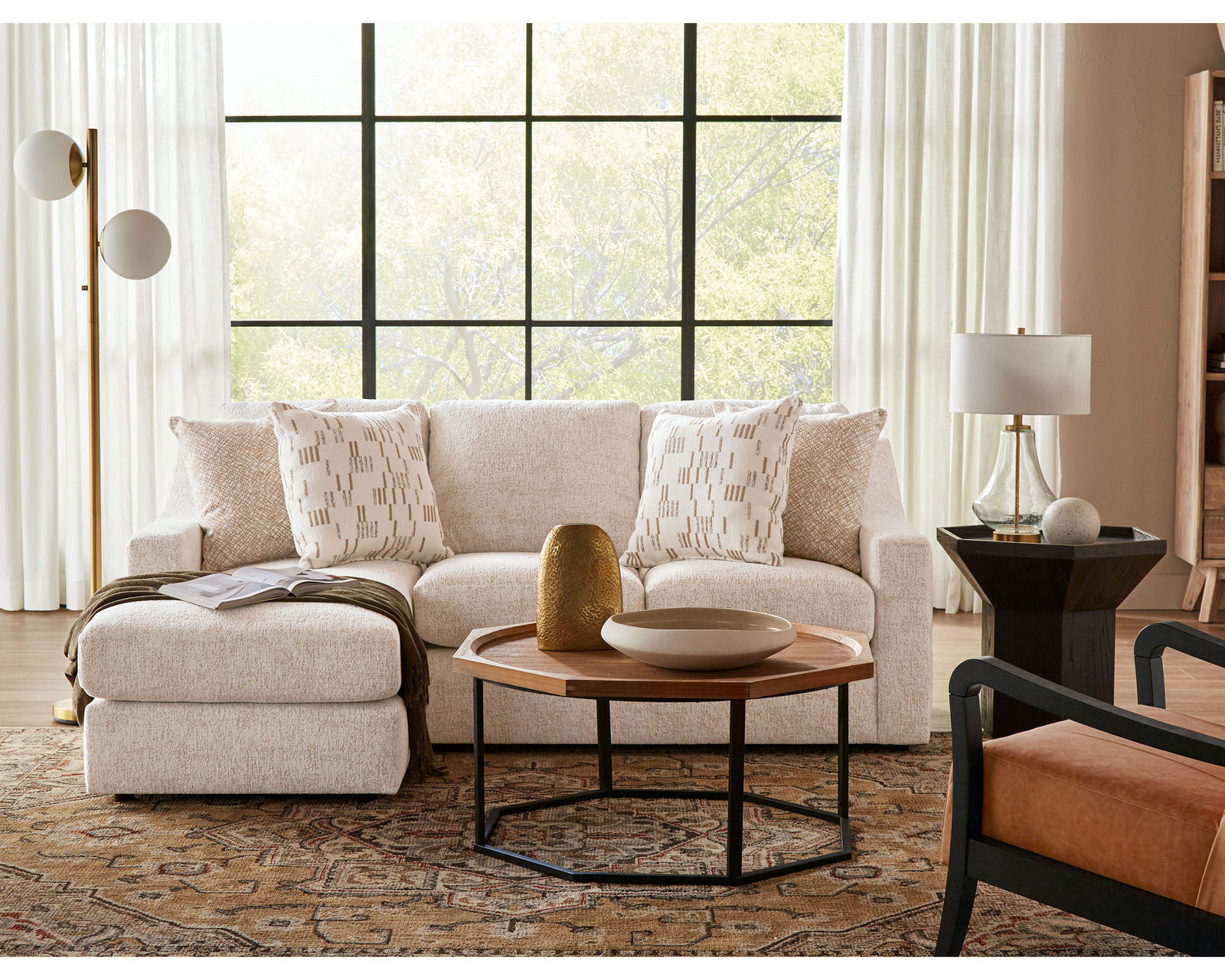 Caverra Stationary Sectional (+139 fabrics) - Image 13