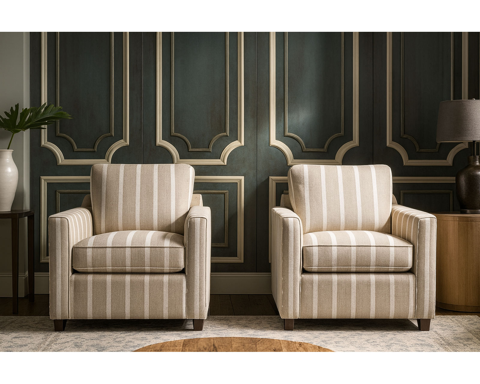 Charleston 562 Stationary 77" Sofa (Standard and Performance Fabrics) - Image 9
