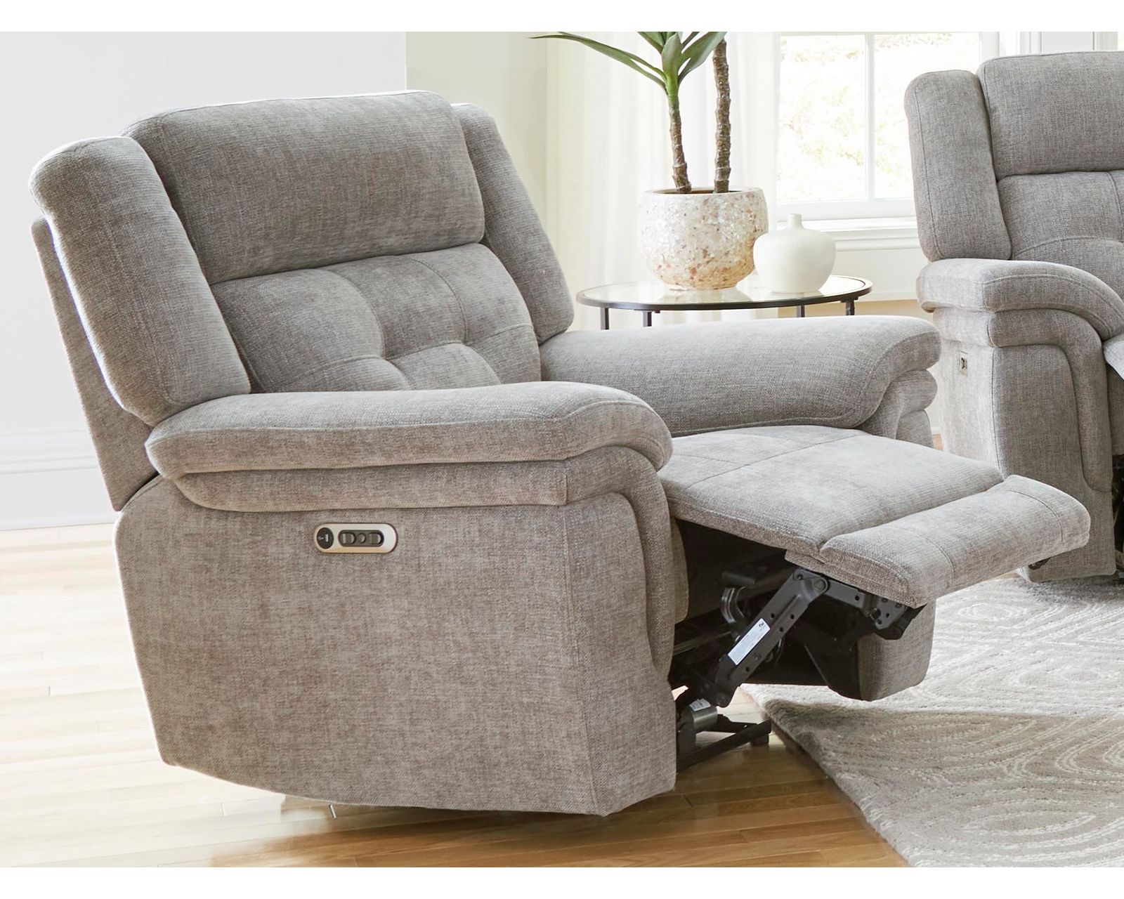 Richland 87" Power Headrest Power Reclining Sofa (In stock - Fast Shipping) - Image 11