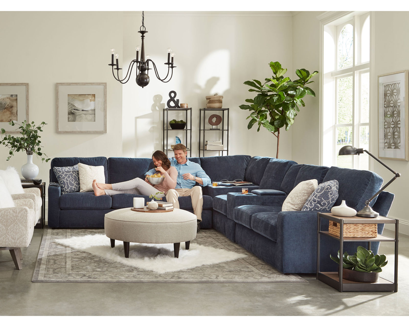 Dovely Stationary Sectional (+139 fabrics) - Image 19