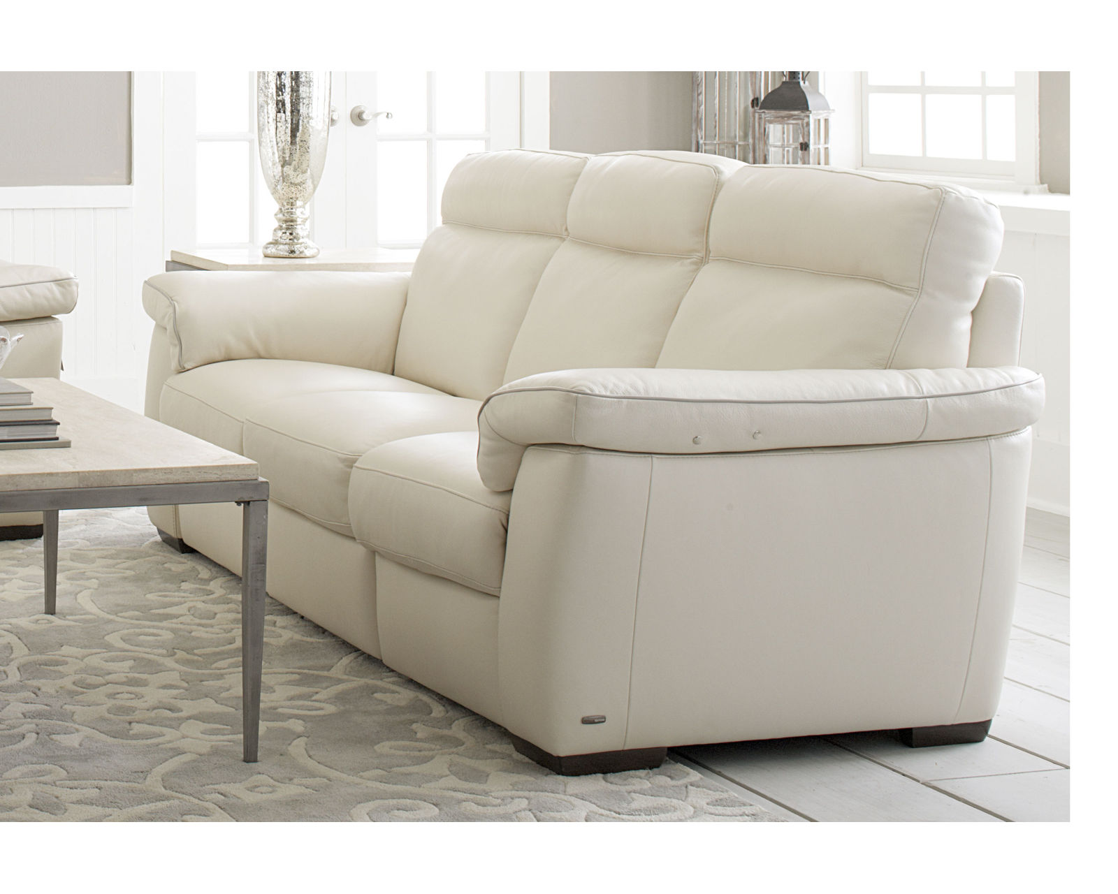 Brivido B757 Top Grain Leather Power Reclining Sofa (Made to order leathers) - Image 6