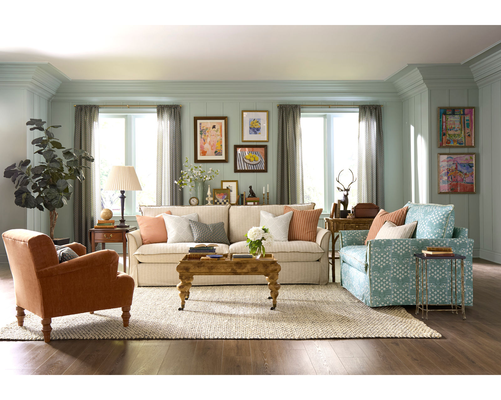Erin & Ben Oxford 93" Sofa (includes five pillows) - Image 3